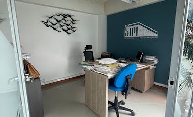 ARRIENDO de OFICINAS en SABANETA