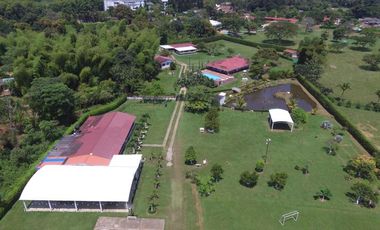 finca en venta en via a potrerito. Cod V795