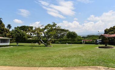 finca en venta en via a potrerito. Cod V795