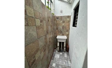PH.2 amb.Frente-Patio-Impecable estado-