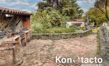 CASA EN VENTA EN SAN ANDRÉS TOTOLTEPEC, TIJUAMALOAPAN, TLALPAN CON MUCHO JARDÍN PRIVADO