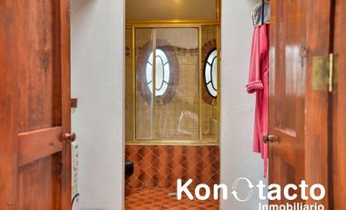 CASA EN VENTA EN SAN ANDRÉS TOTOLTEPEC, TIJUAMALOAPAN, TLALPAN CON MUCHO JARDÍN PRIVADO
