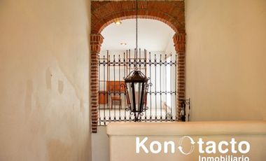 CASA EN VENTA EN SAN ANDRÉS TOTOLTEPEC, TIJUAMALOAPAN, TLALPAN CON MUCHO JARDÍN PRIVADO