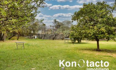 CASA EN VENTA EN SAN ANDRÉS TOTOLTEPEC, TIJUAMALOAPAN, TLALPAN CON MUCHO JARDÍN PRIVADO