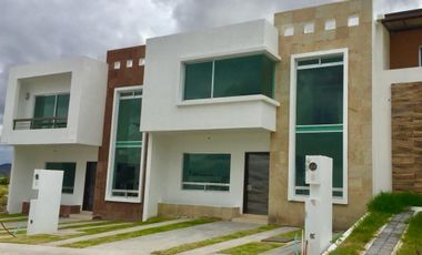 Preciosa Residencia en El Condado, Jardín, 3 Recaras, Sala TV, Lujo