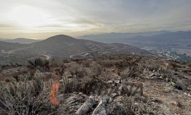 AMPLIO TERRENO CON UNA VISTA PANORAMICA EN ALGARROBITO