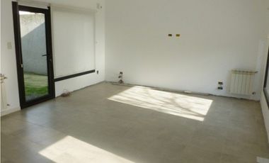 Casa - Chalet 3 Ambientes JUAN A. PEÑA AL 7400