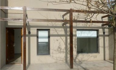 Casa - Chalet 3 Ambientes JUAN A. PEÑA AL 7400