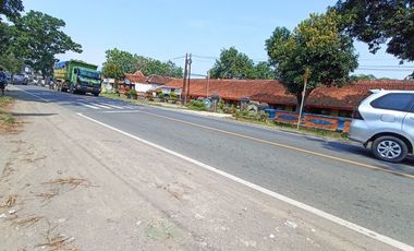 Tanah Pinggir Jalan Raya, Selatan PEMDA Slawi-Tegal