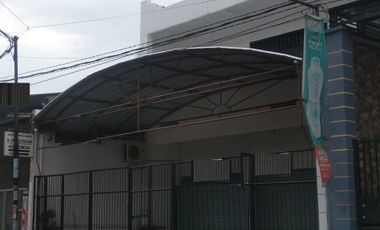 Disewakan Ruko dengan 2 Langtai di Jl. Manukan Krajan, Surabaya