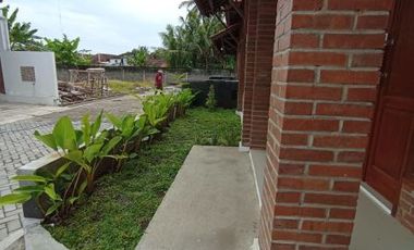 Dijual Rumah Full Furnish !! Keamanan 24 Jam