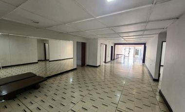 casa en arriendo/venta en altamira. Cod A93629