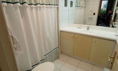 Departamento en venta de 4 dorm. en Vitacura
