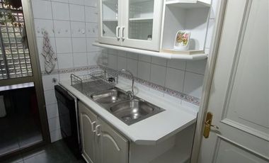 Departamento en venta de 4 dorm. en Vitacura