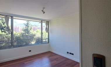 Departamento en venta de 4 dorm. en Vitacura