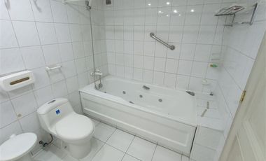 Departamento en venta de 4 dorm. en Vitacura