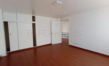 oficina en arriendo en antiguo country. Cod A7044