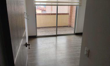 APTO ARRIENDO COTA CENTRO M. J.