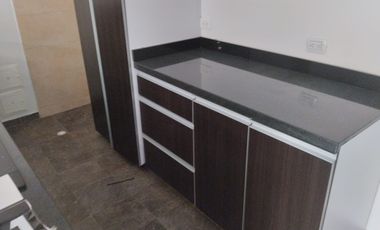 APTO ARRIENDO COTA CENTRO M. J.