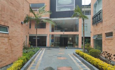 APTO ARRIENDO COTA CENTRO M. J.