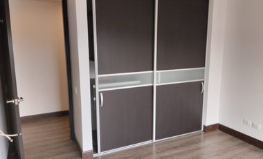 APTO ARRIENDO COTA CENTRO M. J.