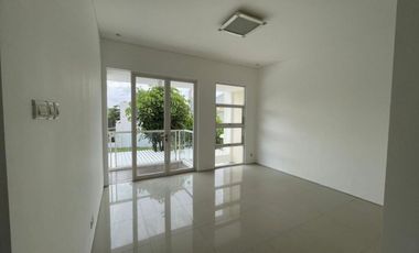 Rumah Minimalis Royal Residence Hadap Timur