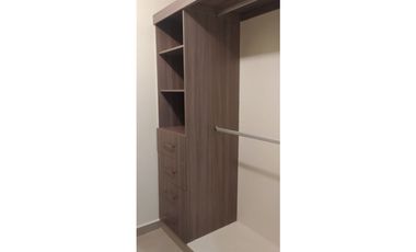 Alquilo Extraordinario apartamento amoblado en howard