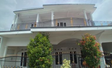 Dijual Rumah Megah Bangunan Modern 2 Lantai Dekat Kota Klaten