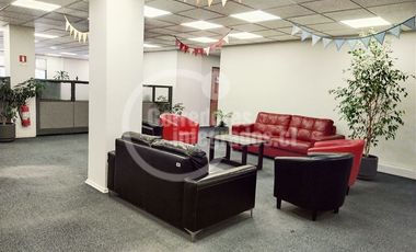 Oficina en Arriendo en Bandera / Santiago Centro