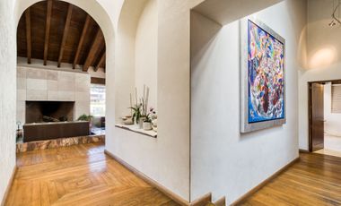 Casa en Venta La Loma Bosques 800m² Remodelada 3 Niveles Fraccionamiento Exclusi