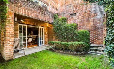 Casa en Venta La Loma Bosques 800m² Remodelada 3 Niveles Fraccionamiento Exclusi