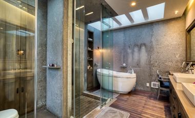 Casa en Venta La Loma Bosques 800m² Remodelada 3 Niveles Fraccionamiento Exclusi