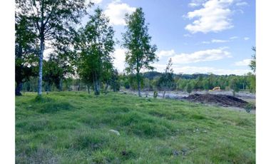 Sitio con excelente ubicación acceso norte de Villarrica