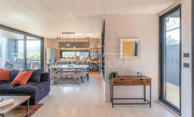 Casa en venta de 3 dorm. en Pichilemu