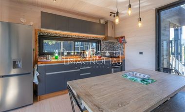 Casa en venta de 3 dorm. en Pichilemu