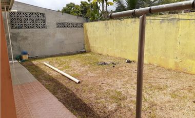 EN VENTA!! Casa en Parques del oeste