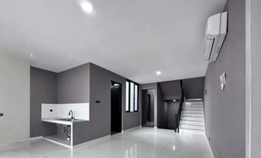 Rumah 4 Lantai Tebet Barat Dalam Jakarta Selatan - Cocok Hunian & Usaha