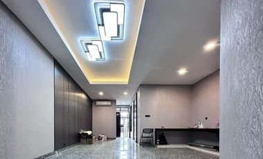 Rumah 4 Lantai Tebet Barat Dalam Jakarta Selatan - Cocok Hunian & Usaha