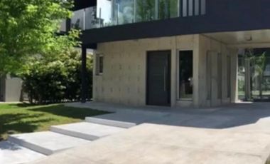 Casa en alquiler en Altos de Hudson II