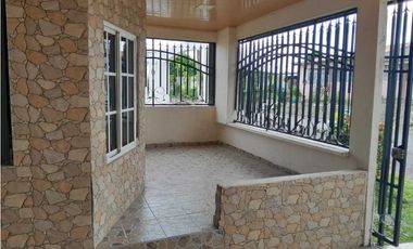 Se Vende Linda y Acogedora Casa en Nuevo Tocumen