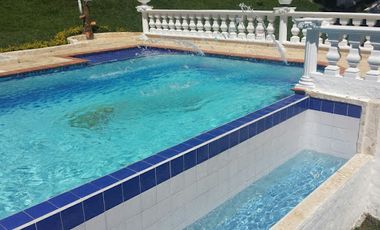 VENTA de FINCAS en COPACABANA