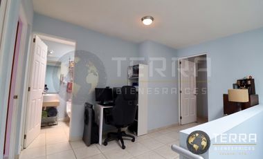 VENTA CASA Amplia En La Cantera Residencial Villa Marino Celaya Modelo: Modena
