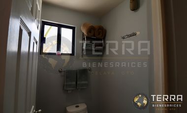 VENTA CASA Amplia En La Cantera Residencial Villa Marino Celaya Modelo: Modena