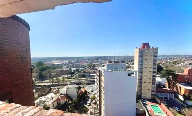 Semipiso en venta en Bernal Centro