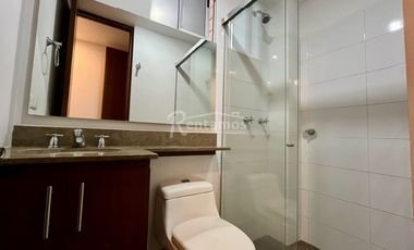 apartamento en arriendo en la salle. Cod A776605