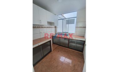 🌟 ¡OPORTUNIDAD ÚNICA EN TRUJILLO! 🌟

¿Estás buscando un hogar acogedor y moderno en una ubicación privilegiada? ¡Descubre este hermoso departamento