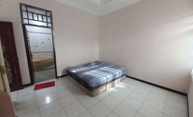 Rumah klampis jalan kembar Full furnished
