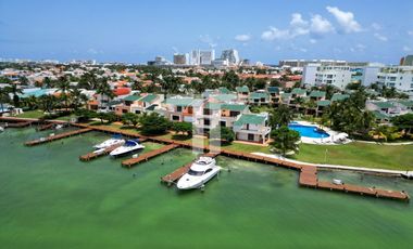 Casa en Renta Isla Hechizada de 3 recámaras en Isla Dorada Zona Hotelera Cancún