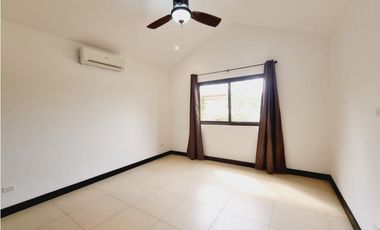 VENTA DE CASAS NUEVAS EN CORONADO