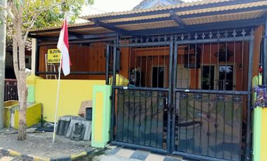 Dijual Rumah Lokasi Sangat Strategis di Rungkut Surabaya